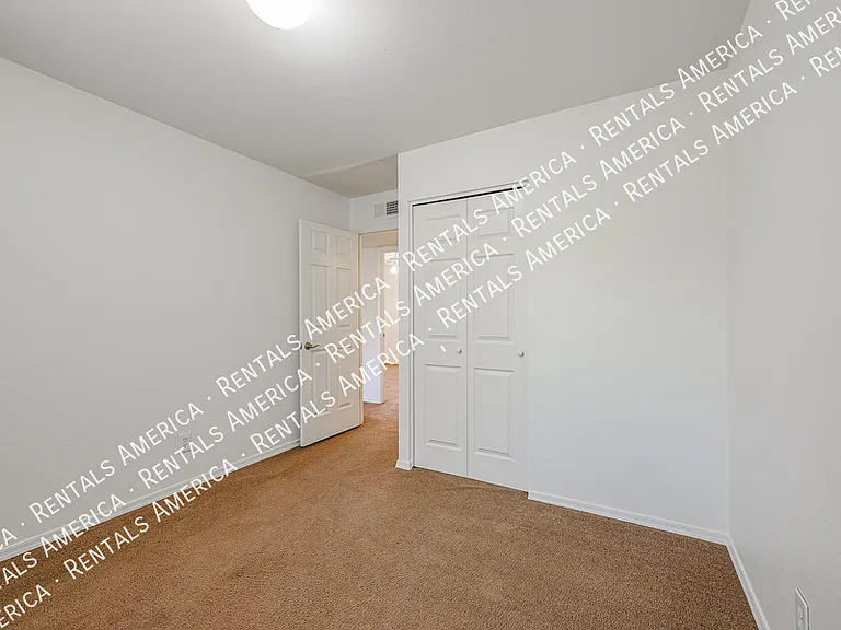 335 E Papago Dr — Photo 15