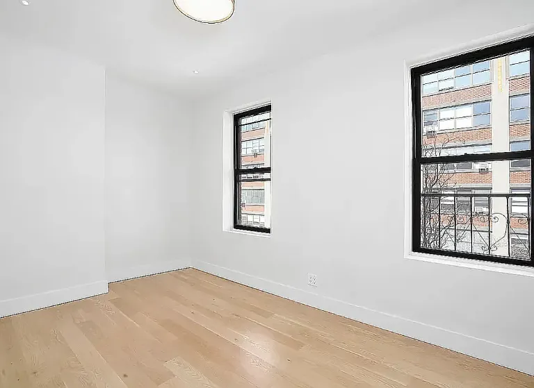 70 Greenpoint Ave #4A — Photo 5