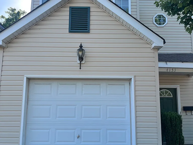 4153 Everett St — Photo 1