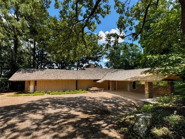 964 E Arlington Ter, Fayetteville, AR 72701