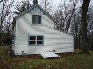 3 Chestnut St, Merrimac, MA 01860