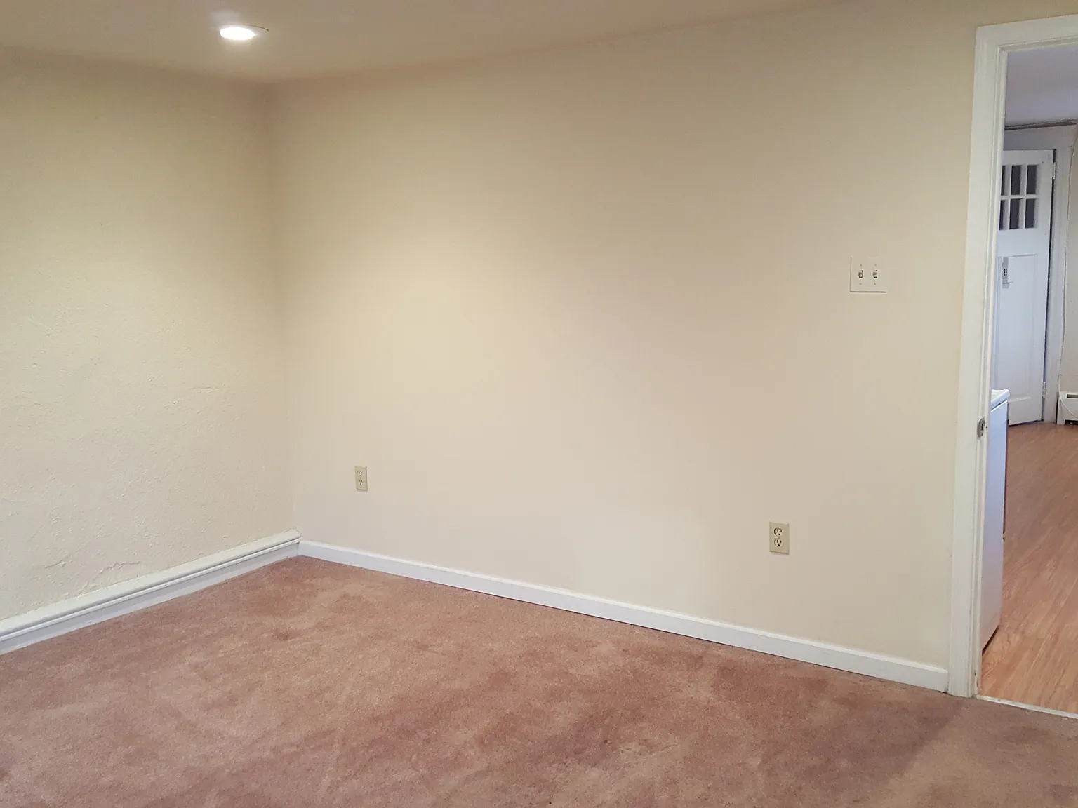 1 bed, 700 sqft, $1,295 — Photo 3