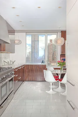 Sold by Brown Harris Stevens | media 29