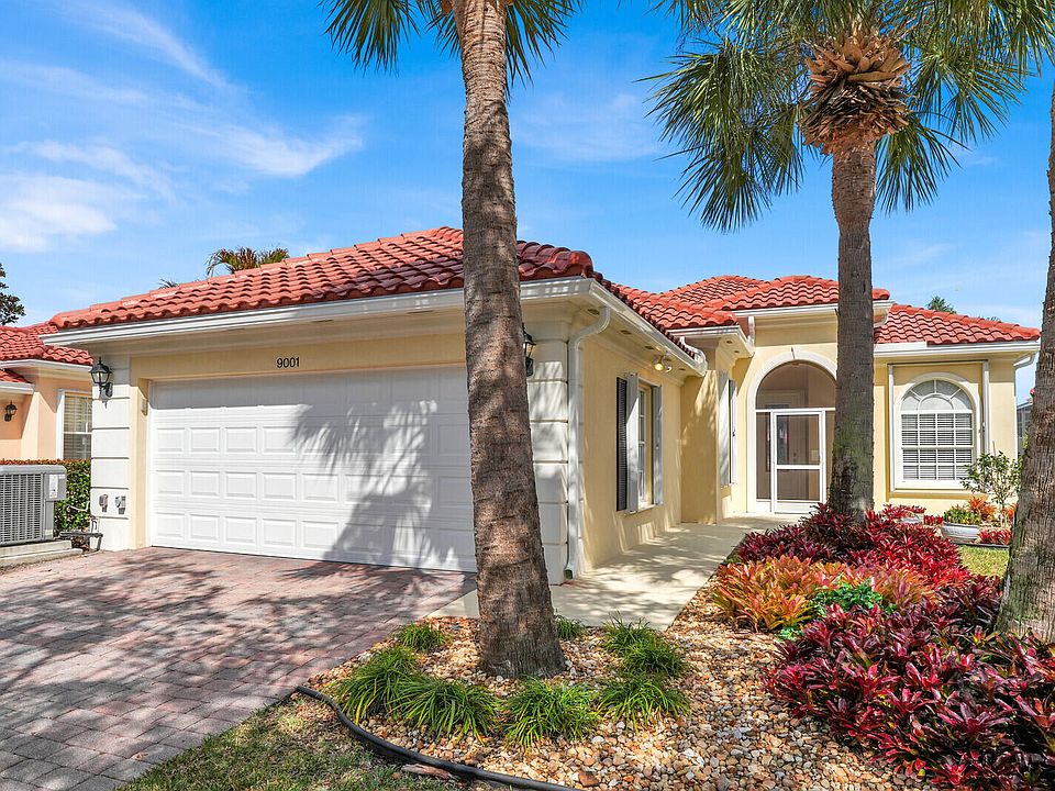 1st image of 9001 SE La Creek Court