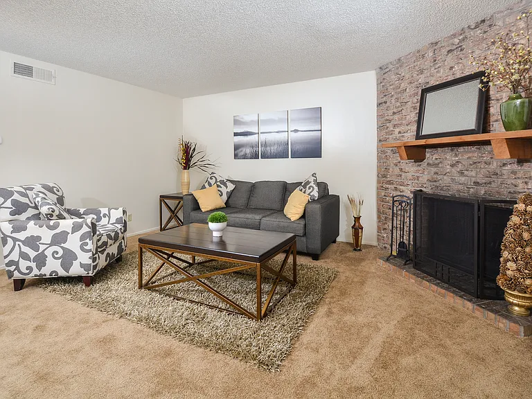 Country Crest Townhomes — Photo 12
