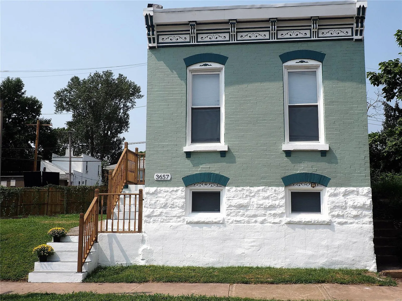 3657 Wisconsin Ave photo 1