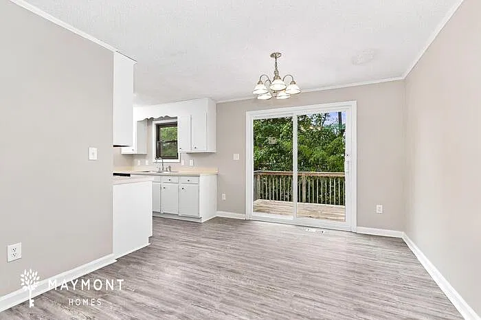 3 bed, 2.0 bath, 1183 sqft, $1,595 — Photo 4