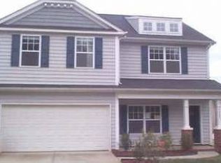 7025 Centerline Dr, Charlotte, NC 28278