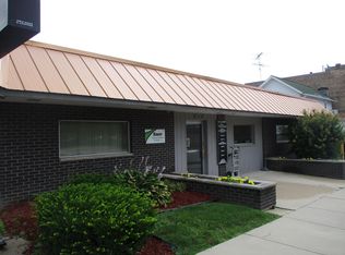 215 N Spring St, Beaver Dam, WI 53916