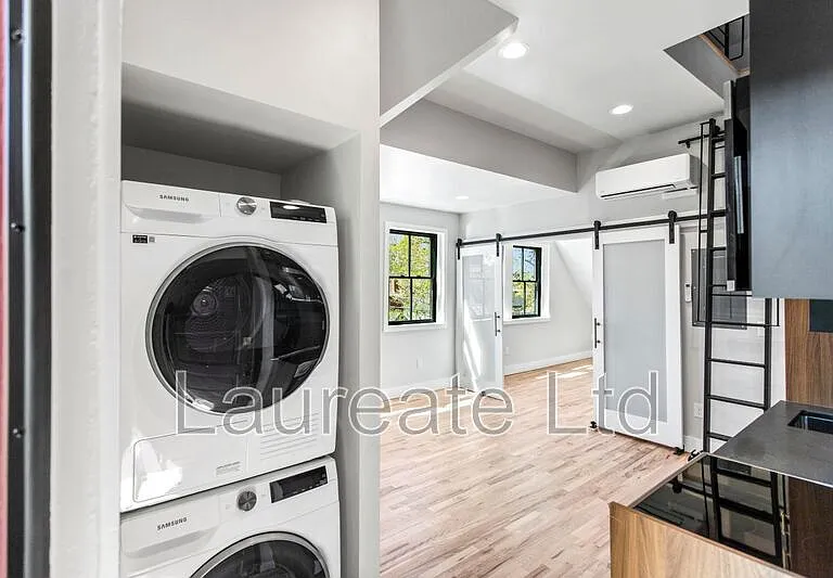 2224 E 14th Ave #6 — Photo 9