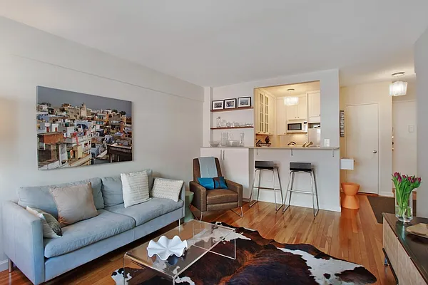 Sold by Corcoran | media 2