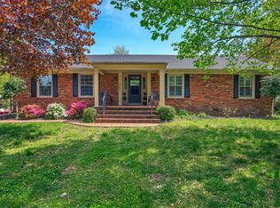 2108 Sycamore Dr, Bowling Green, KY 42104