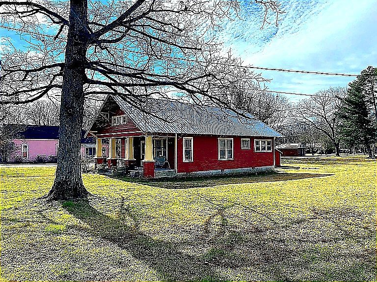 201 Maple St, Bell Buckle, TN 37020 MLS 2535493 Zillow