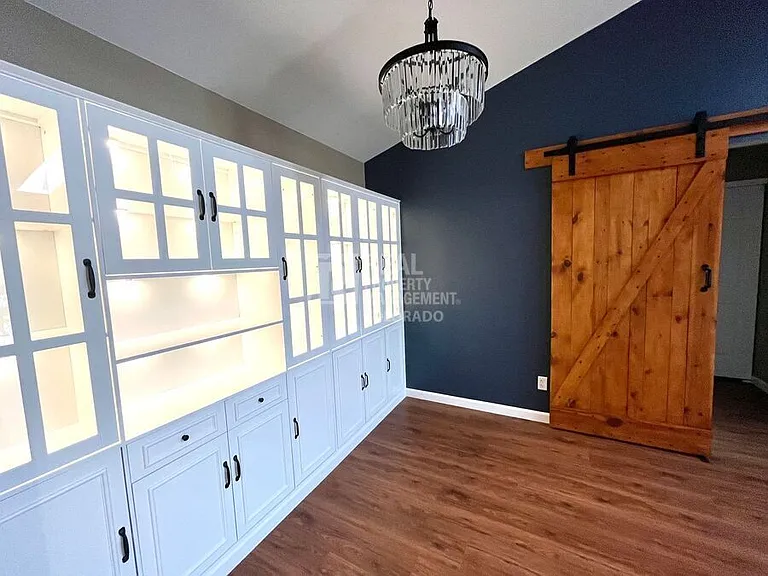 918 Tenderfoot Hill Rd #201 — Photo 6