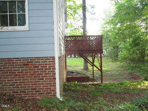 4th image of 4125 Landover Ln