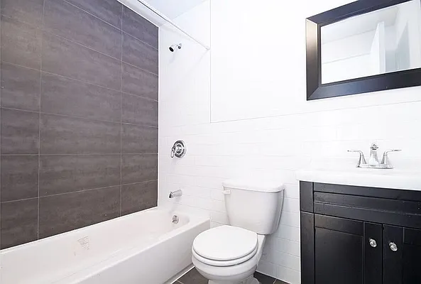 Rented by REAL New York | media 15