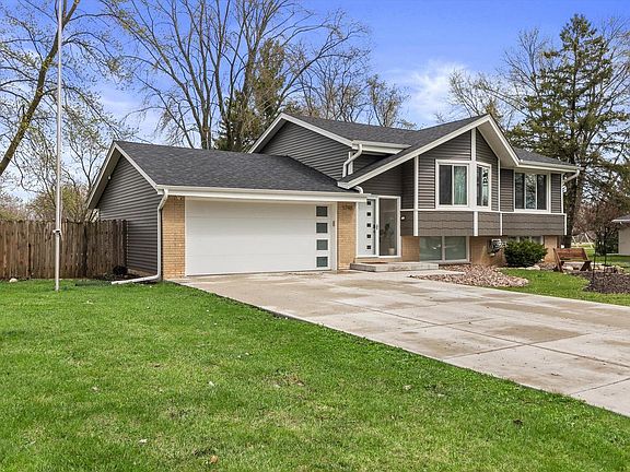5th image of 5748 Sandy LANE