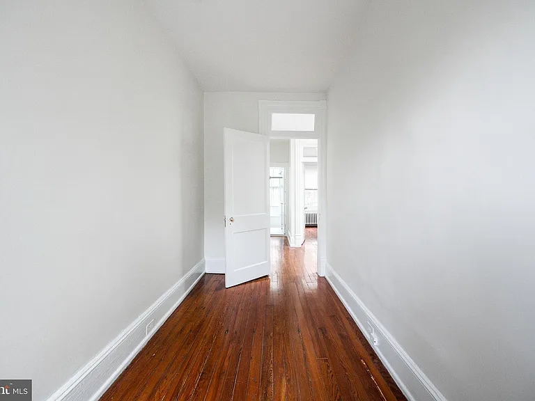 1530 34th St NW — Photo 27
