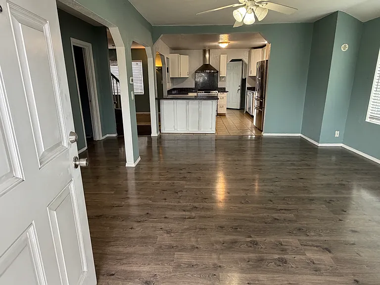 6602 S Puget Sound Ave — Photo 3