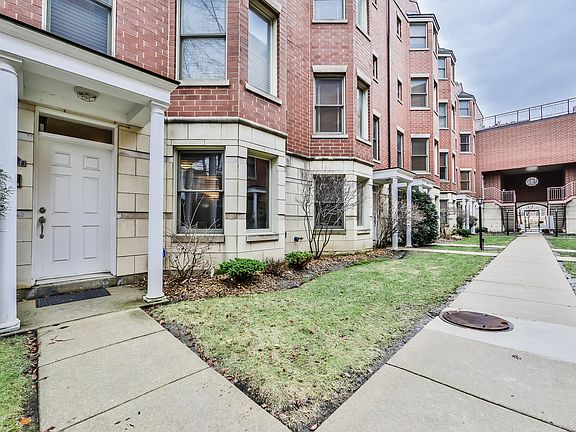 2nd image of 5121 N Damen Ave #F