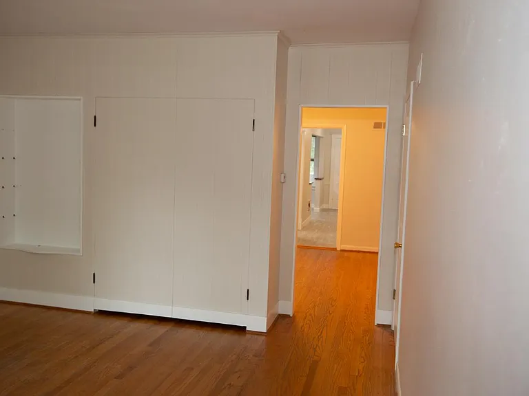 5058 Oleatha Ave #5056 — Photo 7