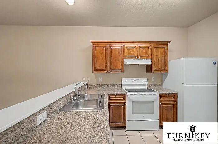 3126 S Cherry Ln — Photo 6