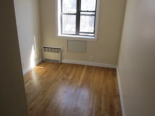 Rented by Empire One Realty | media 1