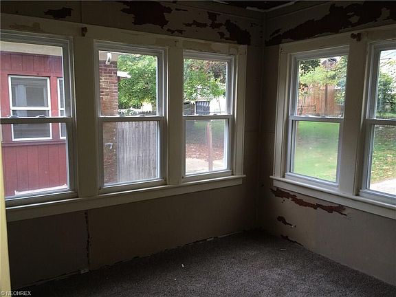 2nd image of 377 N Firestone Blvd