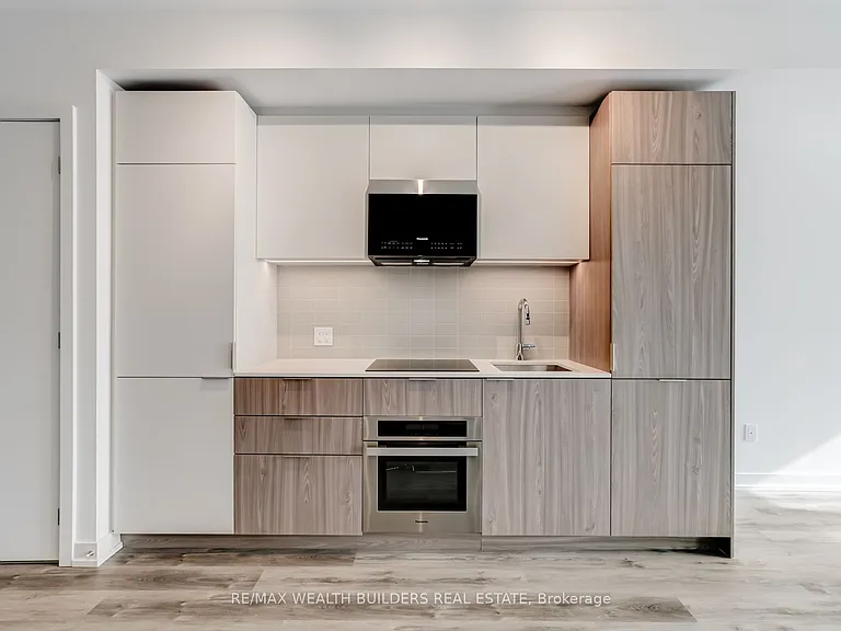 28 Eastern Ave #323 — Photo 5