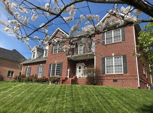 54 Rolling Links Blvd, Oak Ridge, TN 37830