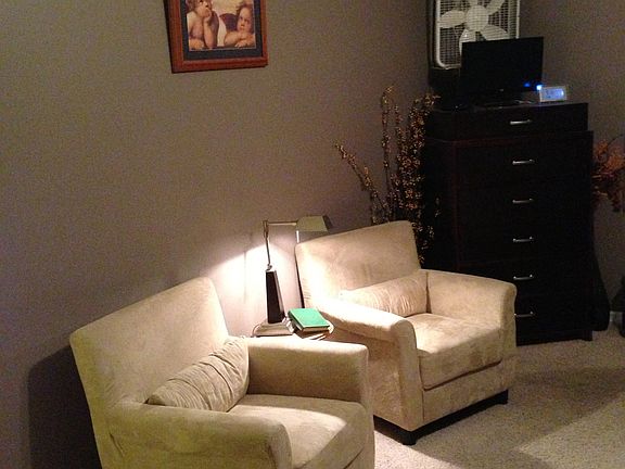 Sitting area in Master Bed