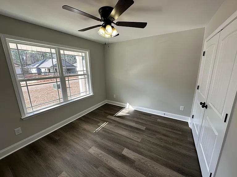 217 Lasso Dr — Photo 7