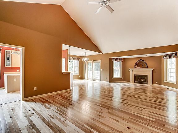 4th image of 1297 Willow Oak Ct