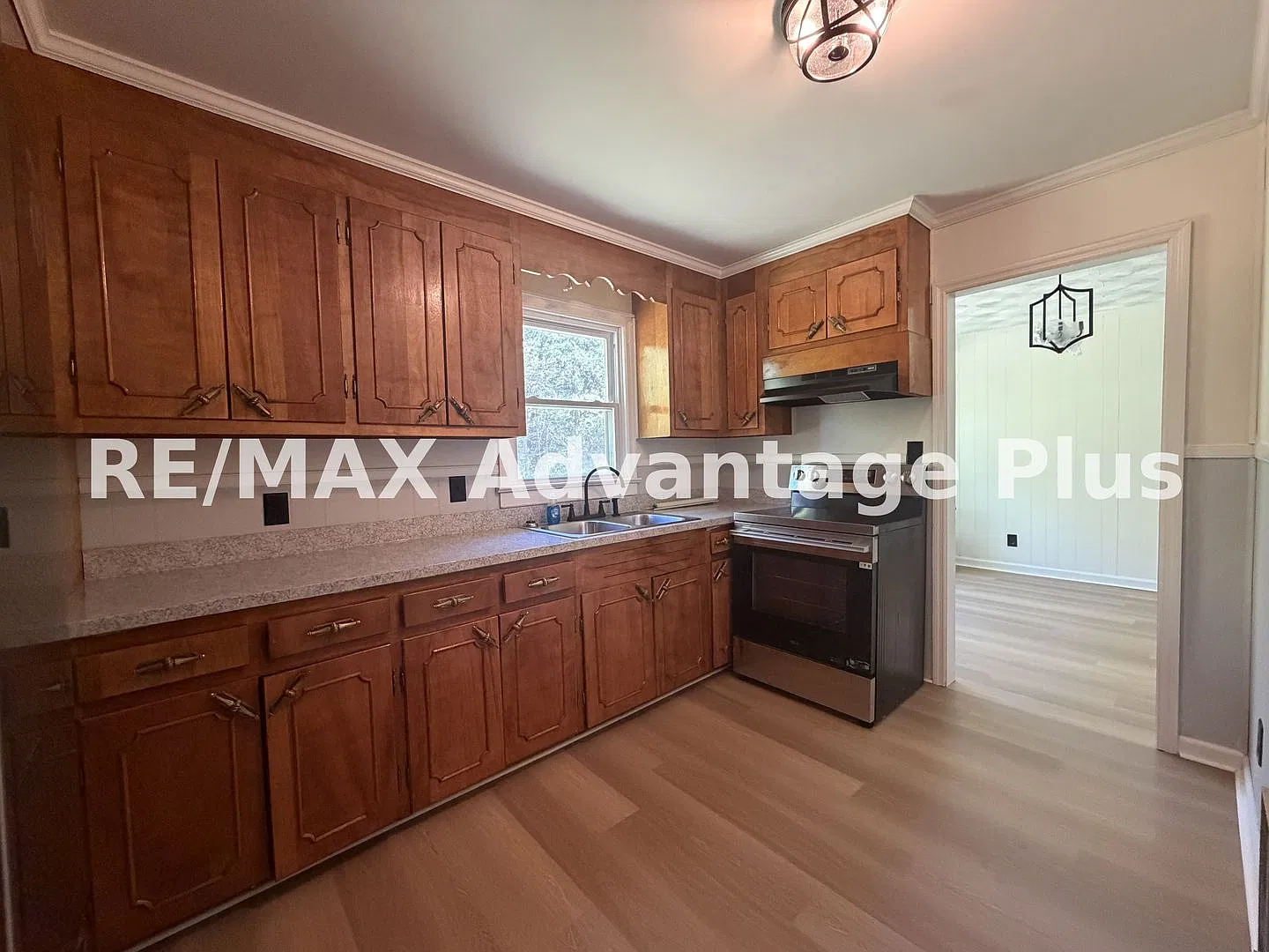 Charming 3-bedroom, 1.5-bath home in Buckingham — Photo 2