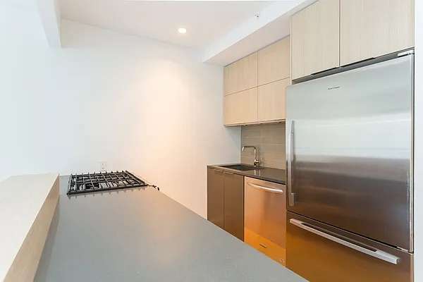 Rented by MNS | media 30