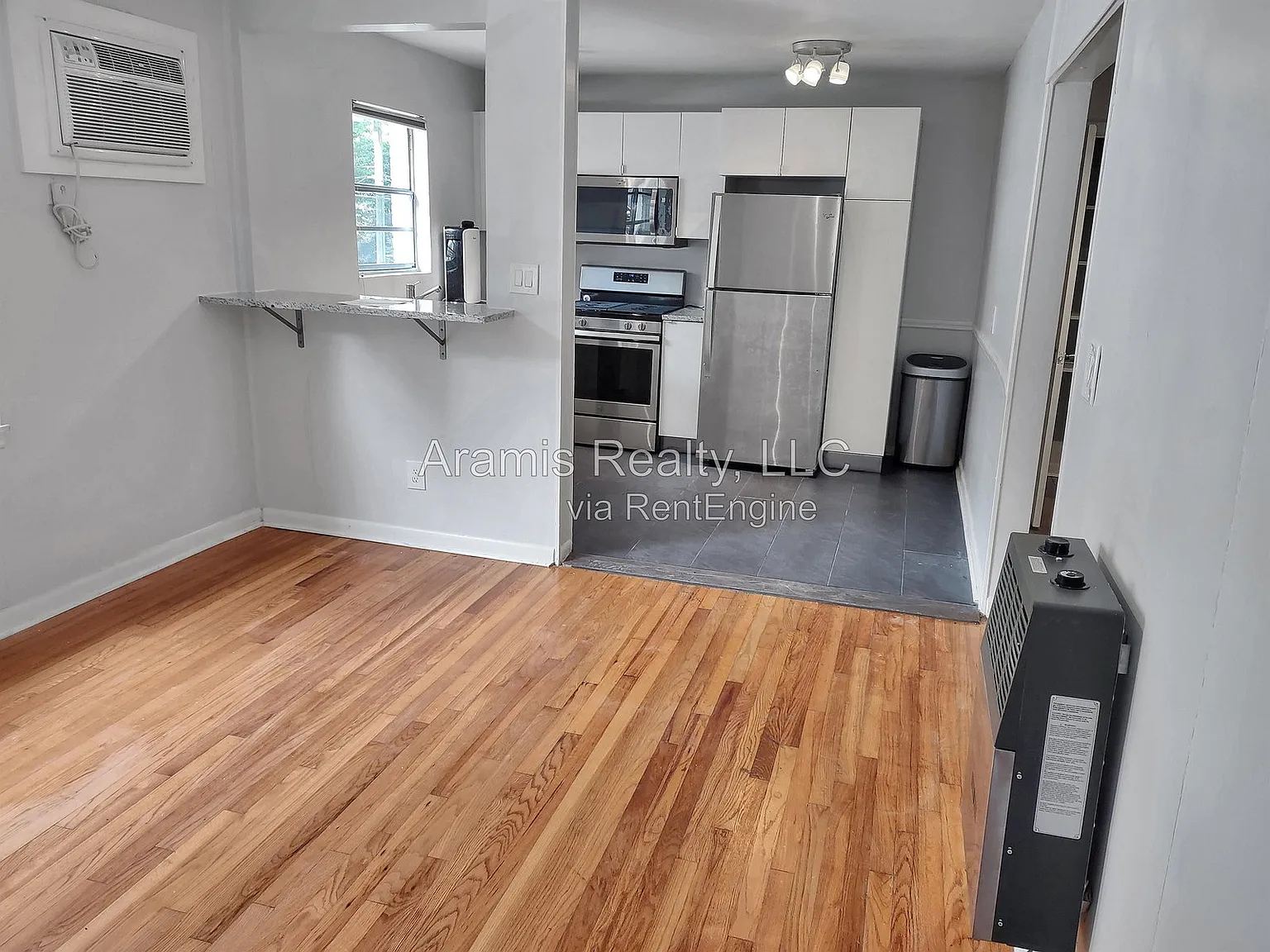 1 bed, 1.0 bath, 544 sqft, $1,395 — Photo 4