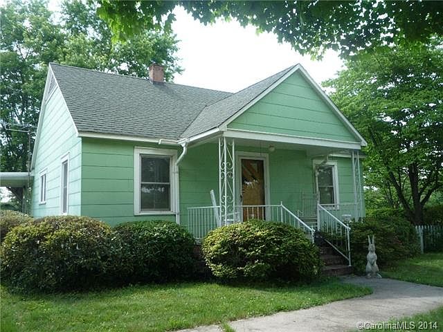 1st image of 718 Bristol Dr
