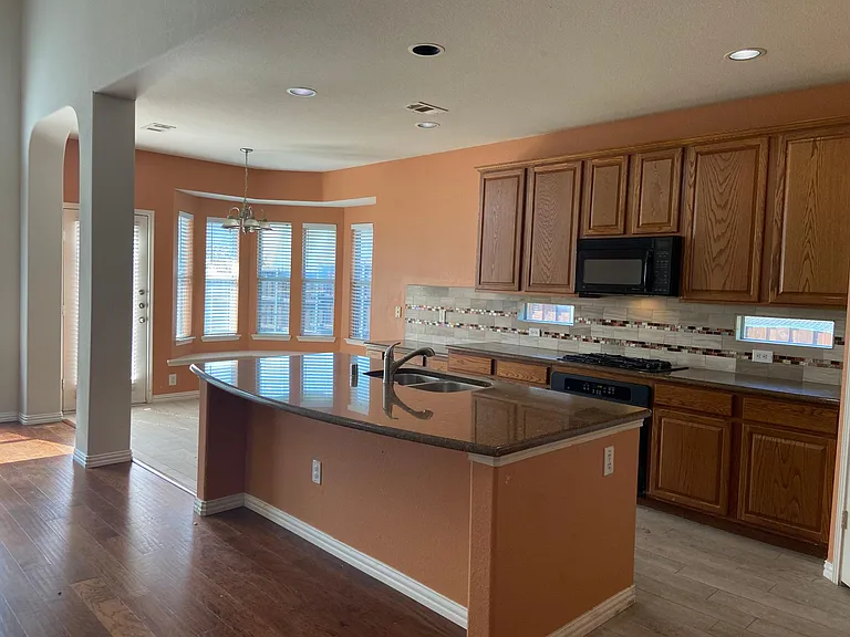 8373 Brightside Ln — Photo 17