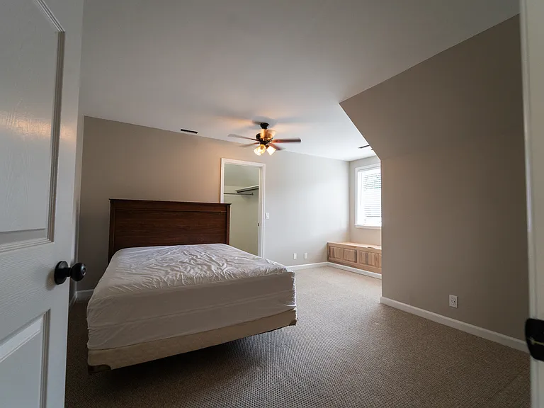 201 Trotwood Mews — Photo 32