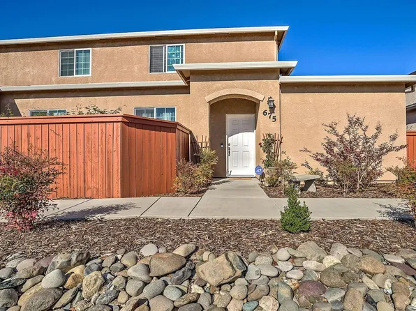 675 Mission De Oro Dr, Redding, CA 96003