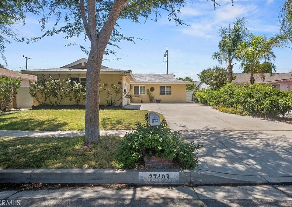 1st image of 27403 Arriola Ave
