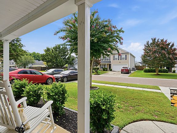 5th image of 308 Bradley Bend Dr