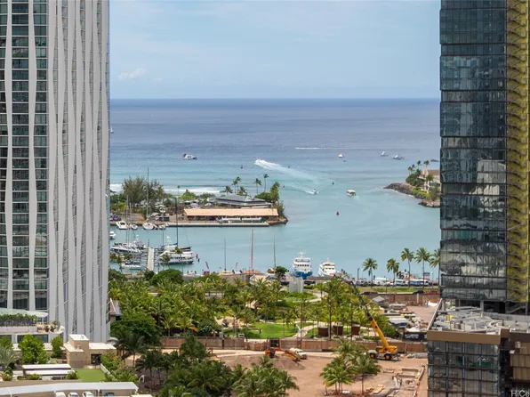 909 Kapiolani Blvd APT 3002, Honolulu, HI 96814