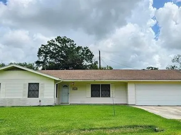 2410 Braford, Onalaska, TX 77360