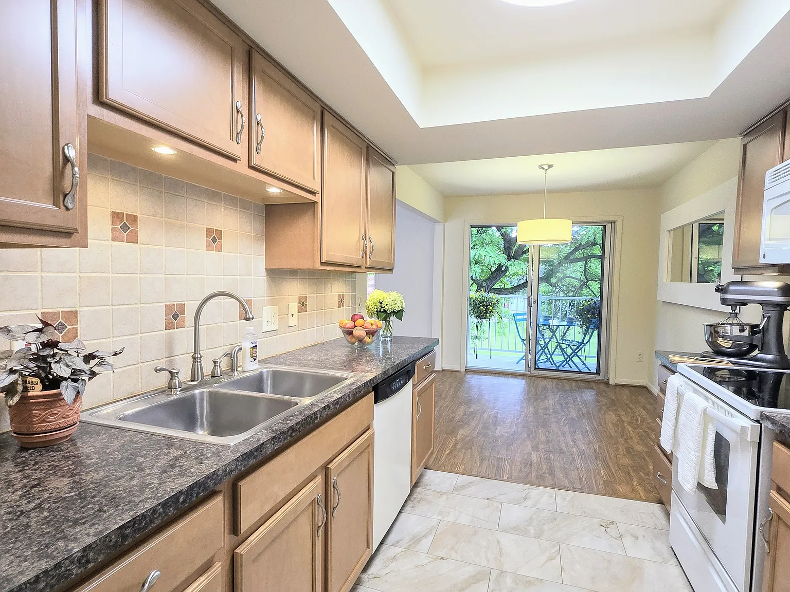 16810 Edloytom Way — Photo 3