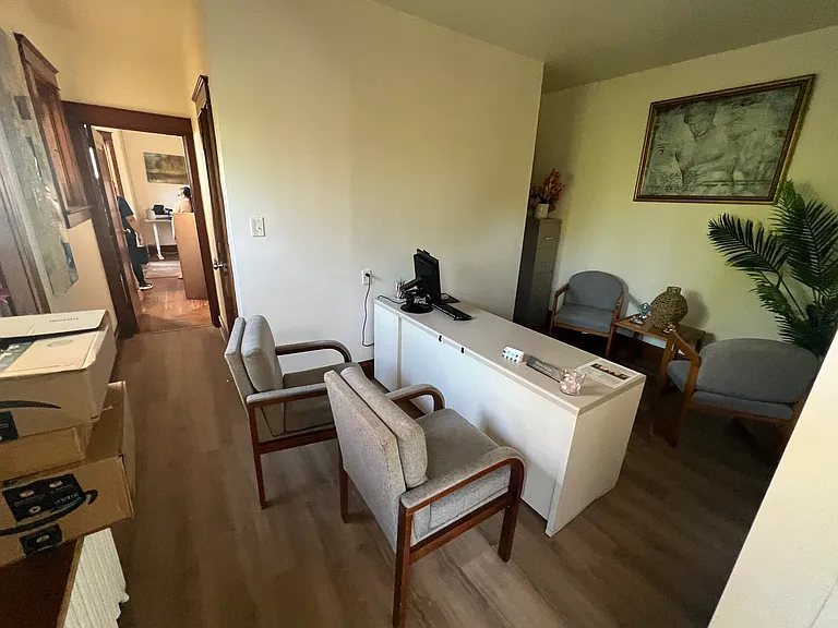 505 E Lancaster Ave — Photo 16