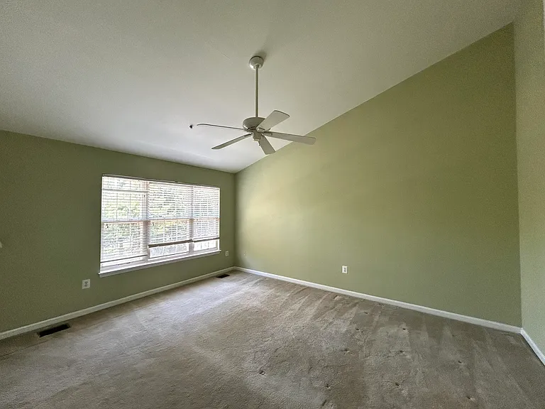 112 Longpoint Way — Photo 9