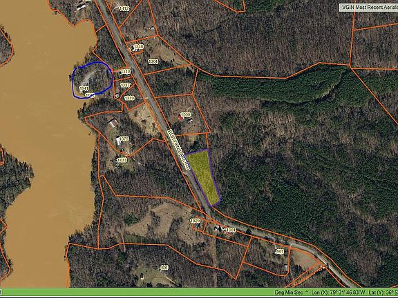 Blue circle Public Boat land