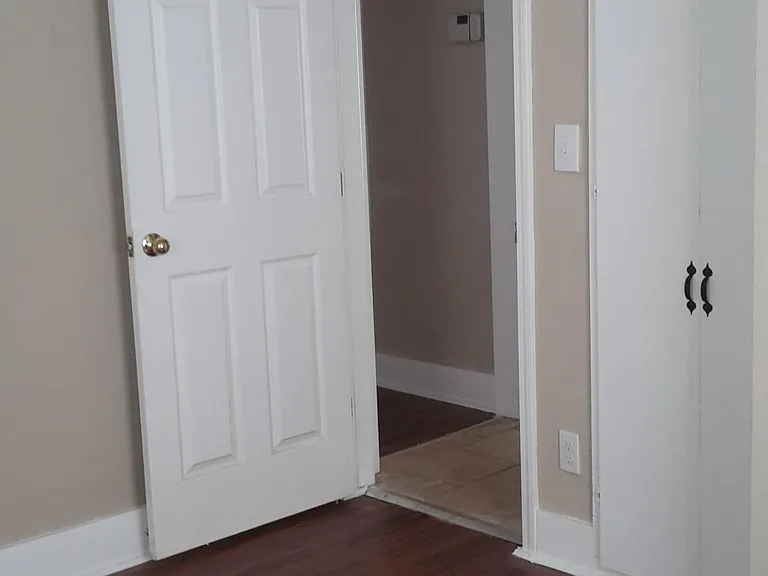 1408 NE 9th St #3 — Photo 7