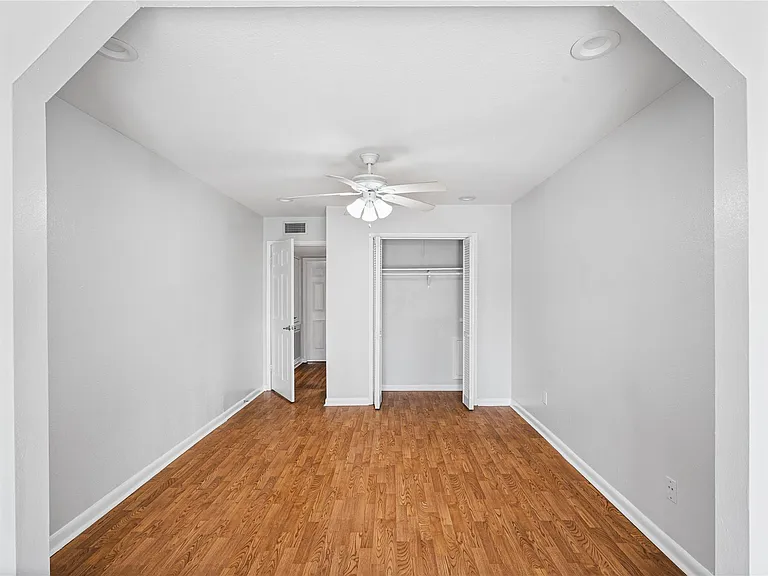 12633 Memorial Dr #118 — Photo 12